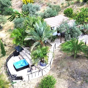  Chalet Private Detached Chalet With Optional Private Jacuzzi Mi Dushi